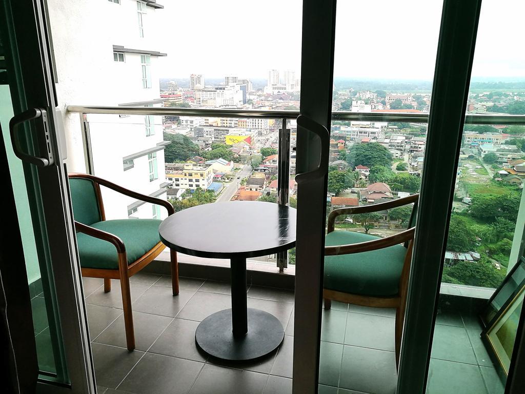 Nf Suites D'Perdana Condo كوتا بْهارو المظهر الخارجي الصورة