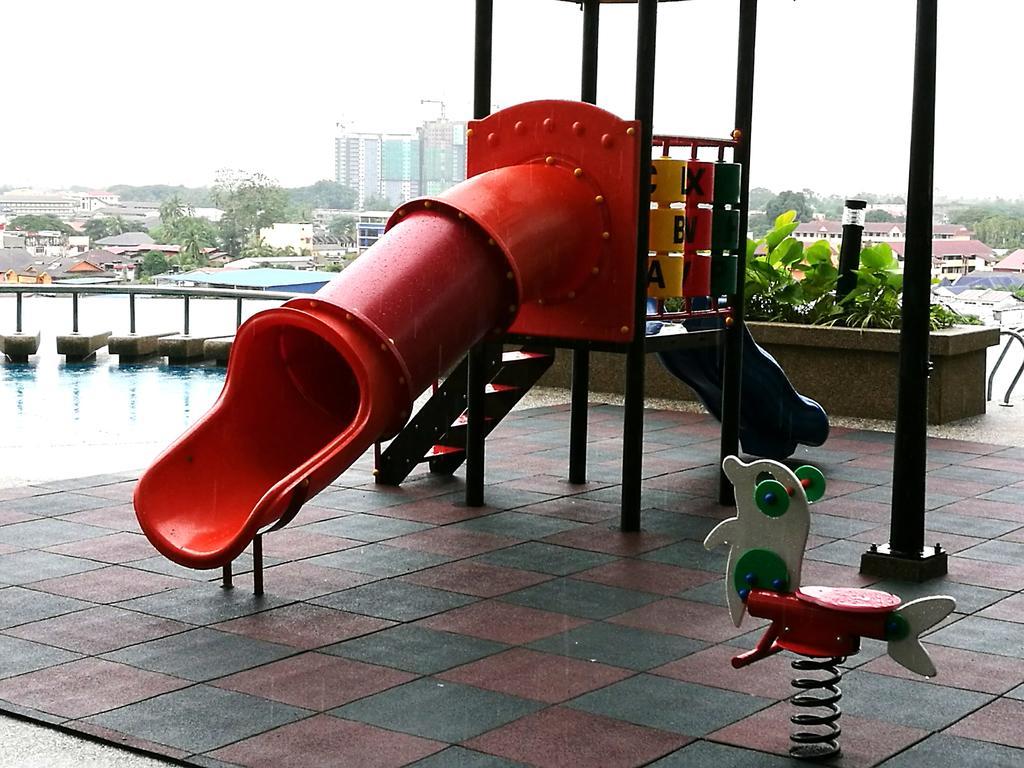 Nf Suites D'Perdana Condo كوتا بْهارو المظهر الخارجي الصورة