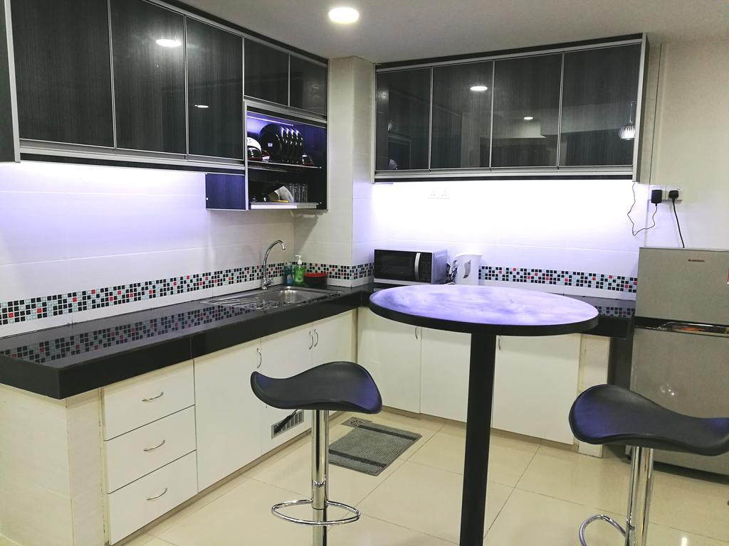 Nf Suites D'Perdana Condo كوتا بْهارو المظهر الخارجي الصورة